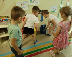 Природа - наш дом, который нужно беречь и охранять Природа - наш дом, который нужно беречь и охранять.