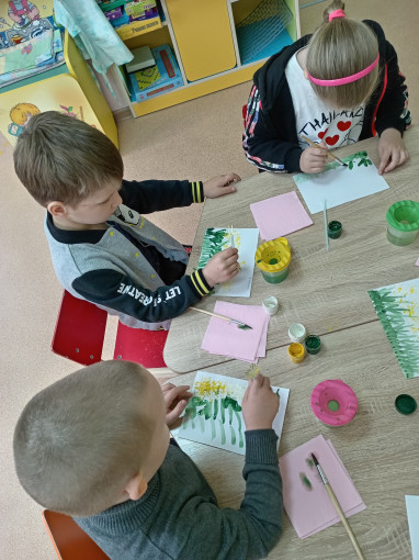 День рождение одуванчика День рождение одуванчика.